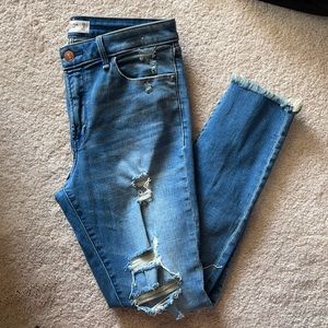 A&F mid rise skinny jeans